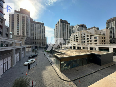 Charming Apartment with Terrace Image 6