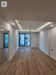 Charming One-Bedroom Apartment image 3