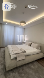 Elegant Residence with 3 Bedrooms Image 6