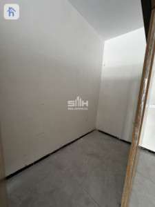 Charming Shop in Erbil for Rent image 4