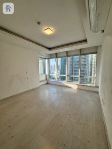 Modern 2-Bedroom Apartment with Stunning Views image 4