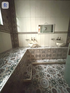 خانوویەکی شاهانە لەگەل 6 ژووری ژووستن image 21