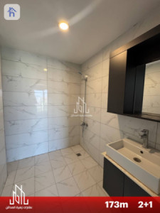 شقة واسعة في أربيل مع غرفتي نوم صورة 9