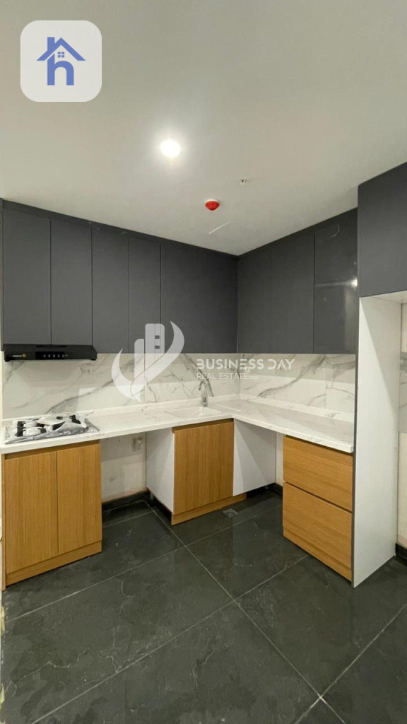 Cozy 1 Bedroom Apartment in Prime Location
