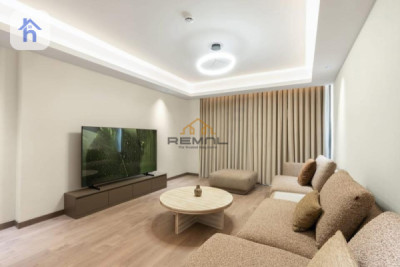 Stunning Modern Apartment in Cavalli Tower image 2