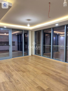 Modern Apartment in Prime Location image 1