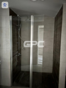 Spacious 3-Bedroom Apartment with Stunning Views Image 7