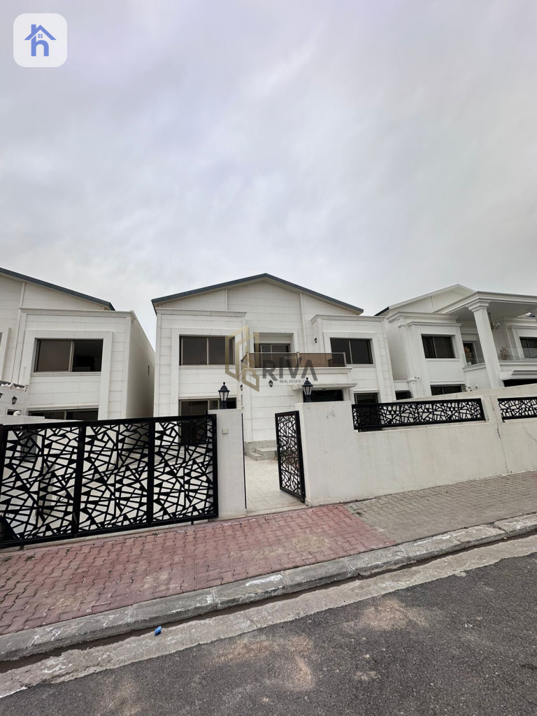 Spacious Modern Home in Aram Village