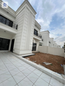 Two Floor House image 2