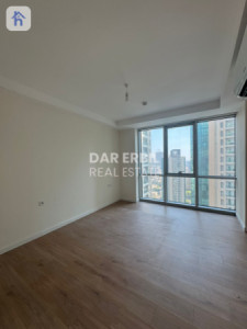 Modern 2 Bedroom Apartment image 3