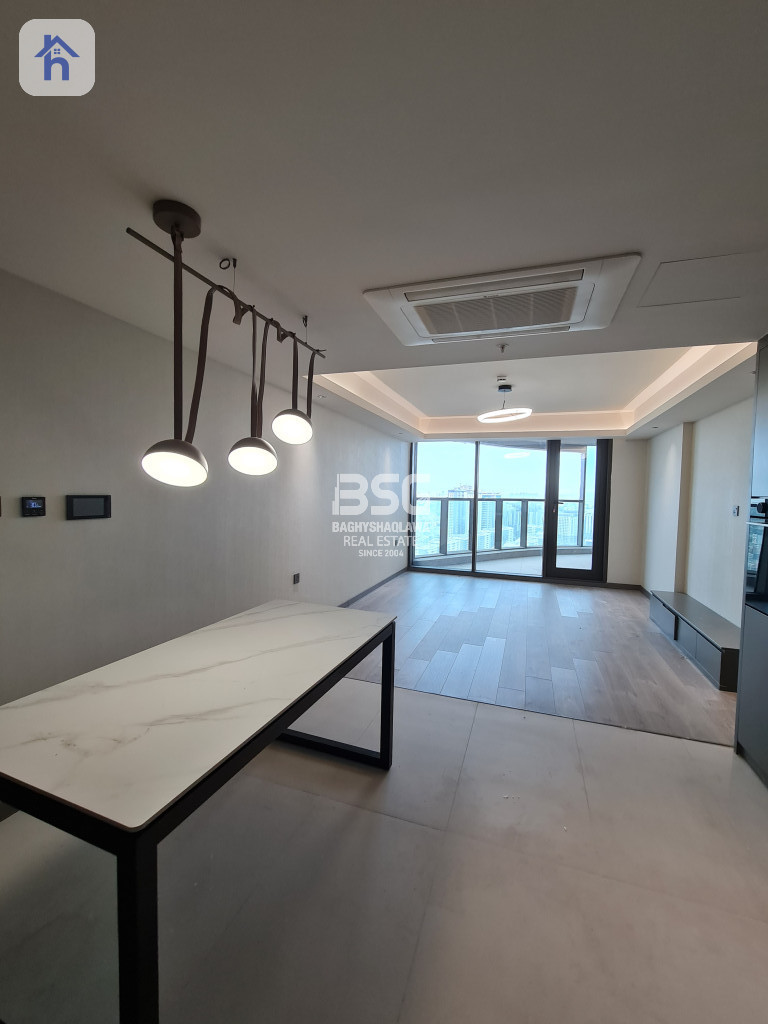 Modern 1-bedroom apartment in Cavalli Tower Resim 2