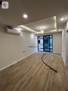 Modern 1-Bedroom Apartment in Erbil image 3