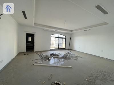 Corner House Image 13