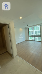 Stylish 3-Bedroom Apartment in Erbil image 7