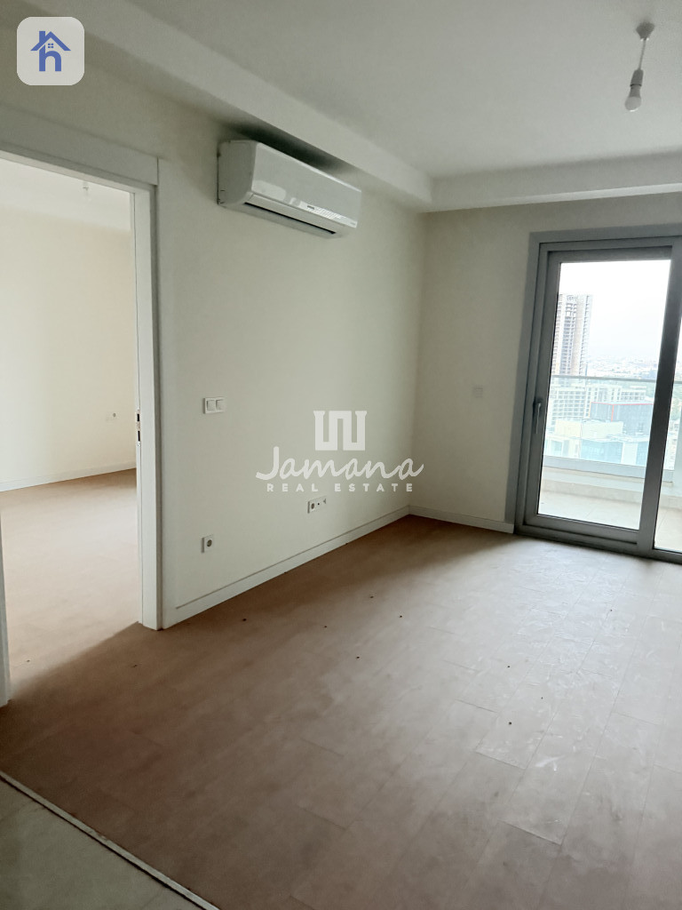 Sleek One-Bedroom Apartment for Rent