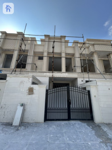 خانوو بەرامبەر باخچە image 1