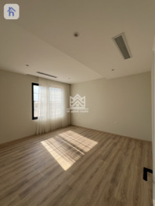 Beautiful 5-Bedroom Home in Erbil image 14