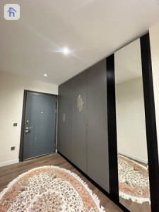 Luxury Apartment image 7