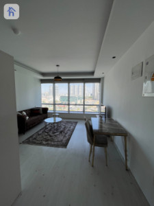 Cozy Studio Apartment with Stunning Views image 5