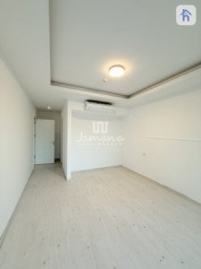 Cozy One-Bedroom Apartment in Erbil Image 8