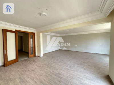 شقة عصرية بثلاث غرف نوم مع موقع مركزي صورة 7