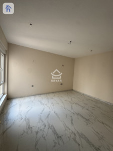 Spacious House with Modern Amenities image 8