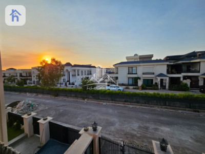 Modern House image 10