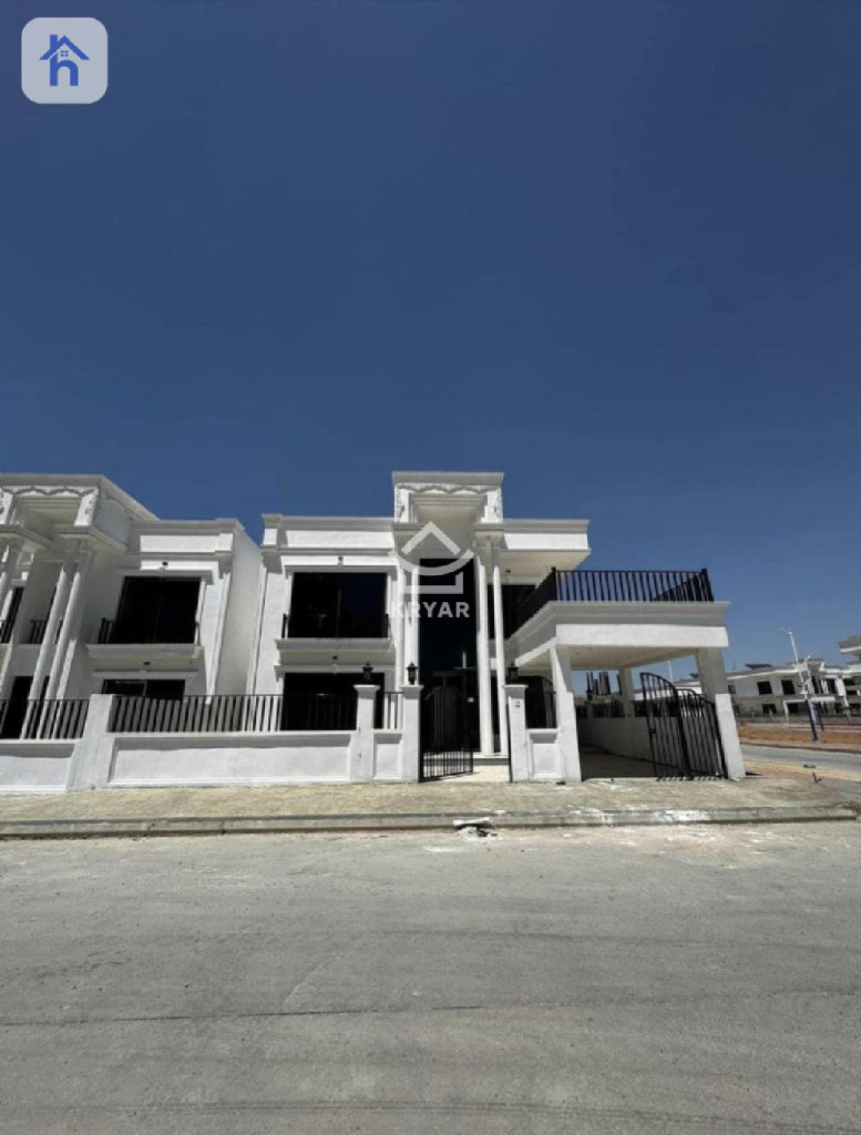 Spacious House in Zaner City