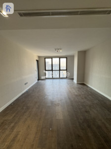 Modern apartment in prime location Image 3