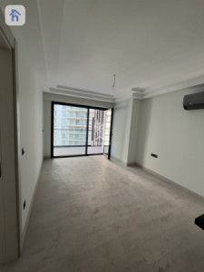 Modern 1 Bedroom Apartment in Rami Towers image 7
