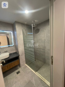 One Bedroom Apartment in Sky Towers Resim 9