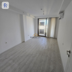 One-Bedroom Apartment in Empire Pearl Towers image 6