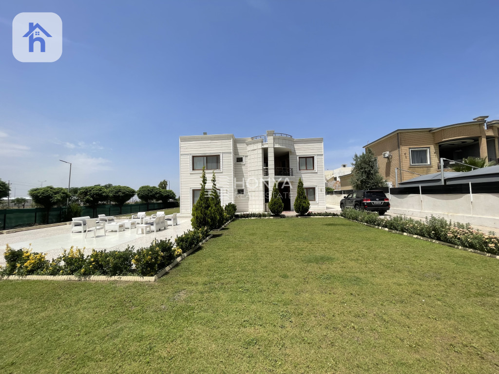 VIP House