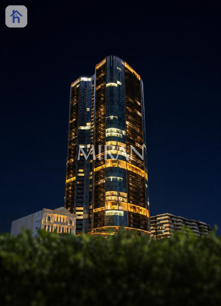 Luxurious Studio Apartment in Cavalli Tower Resim 6