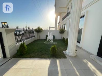 Spacious 4 Bedroom House For Sale Resim 4