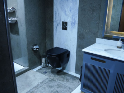 VIP Office For Sale and Rent Image 9