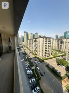 Modern Apartment in Empire Pearl Towers image 2