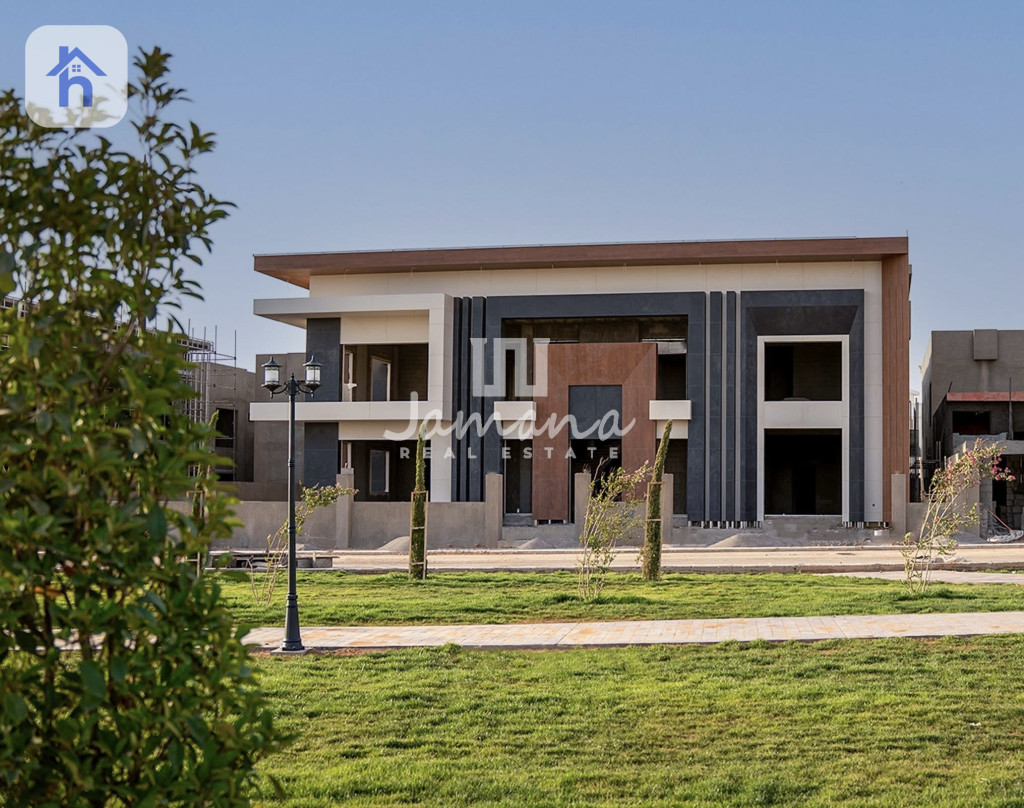 Spacious Villa in Prime Location