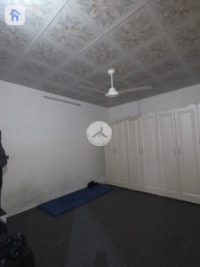 One Floor House image 8