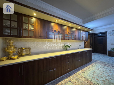 Spacious Family Home, Prime Location Image 15