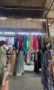 Shop (167m²) image 1
