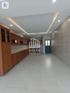 One Floor House image 7