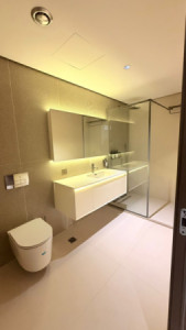 شقة واسعة مع إطلالات خلابة صورة 10