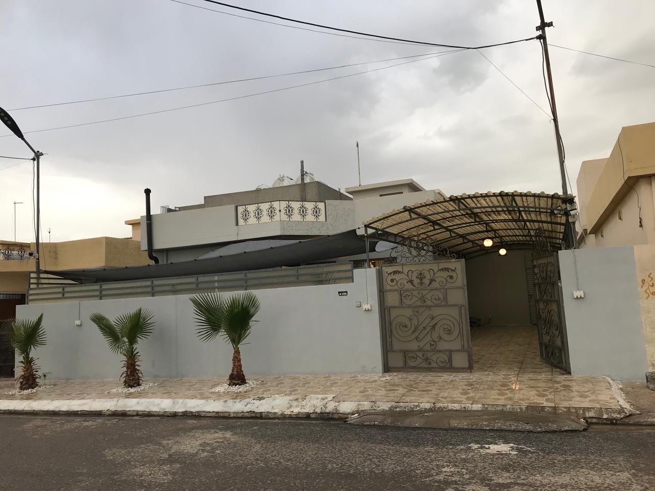 منزل مؤثث مقابل حدیقة