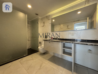 Bright and Cozy Two-Bedroom Apartment Resim 7