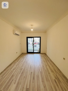 Modern apartment with 2 bedrooms Image 3