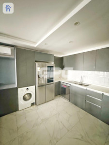 Cozy Apartment in Empire Pearl Towers image 10