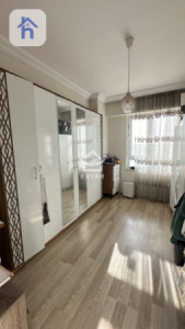 Cozy 4th Floor Apartment Image 10