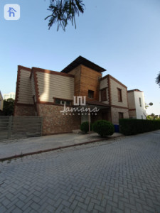 Spacious house in Vital Village image 23