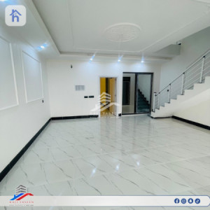 Cozy 4 Bedroom House in Roshnbiri Image 4